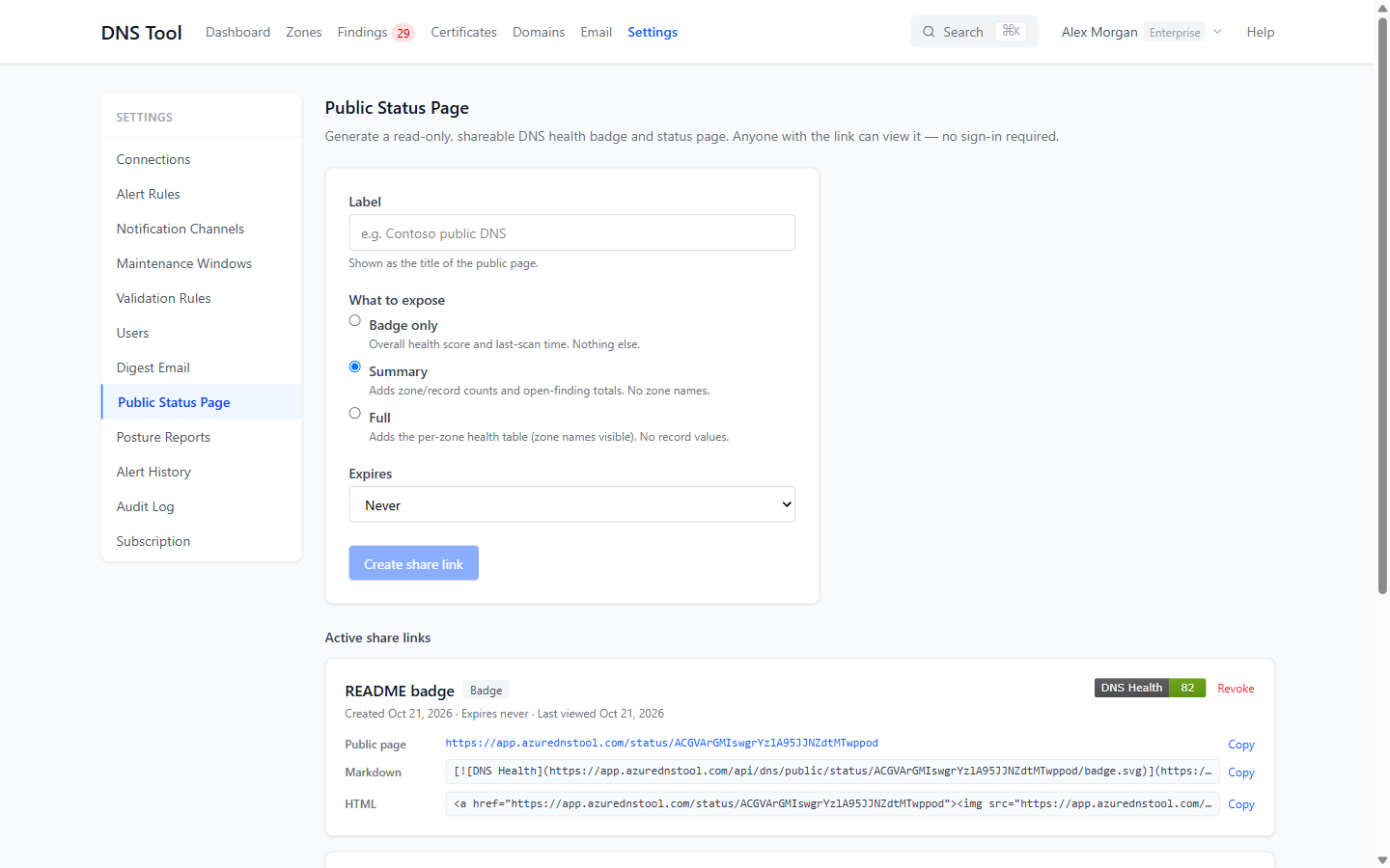 Public status page settings: a new link, and active links with their badge, page URL, Markdown and HTML